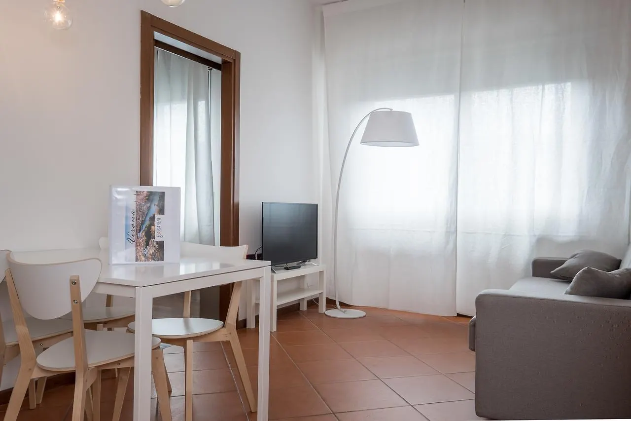 Appartamento Flats4Rent Alessia Verona
