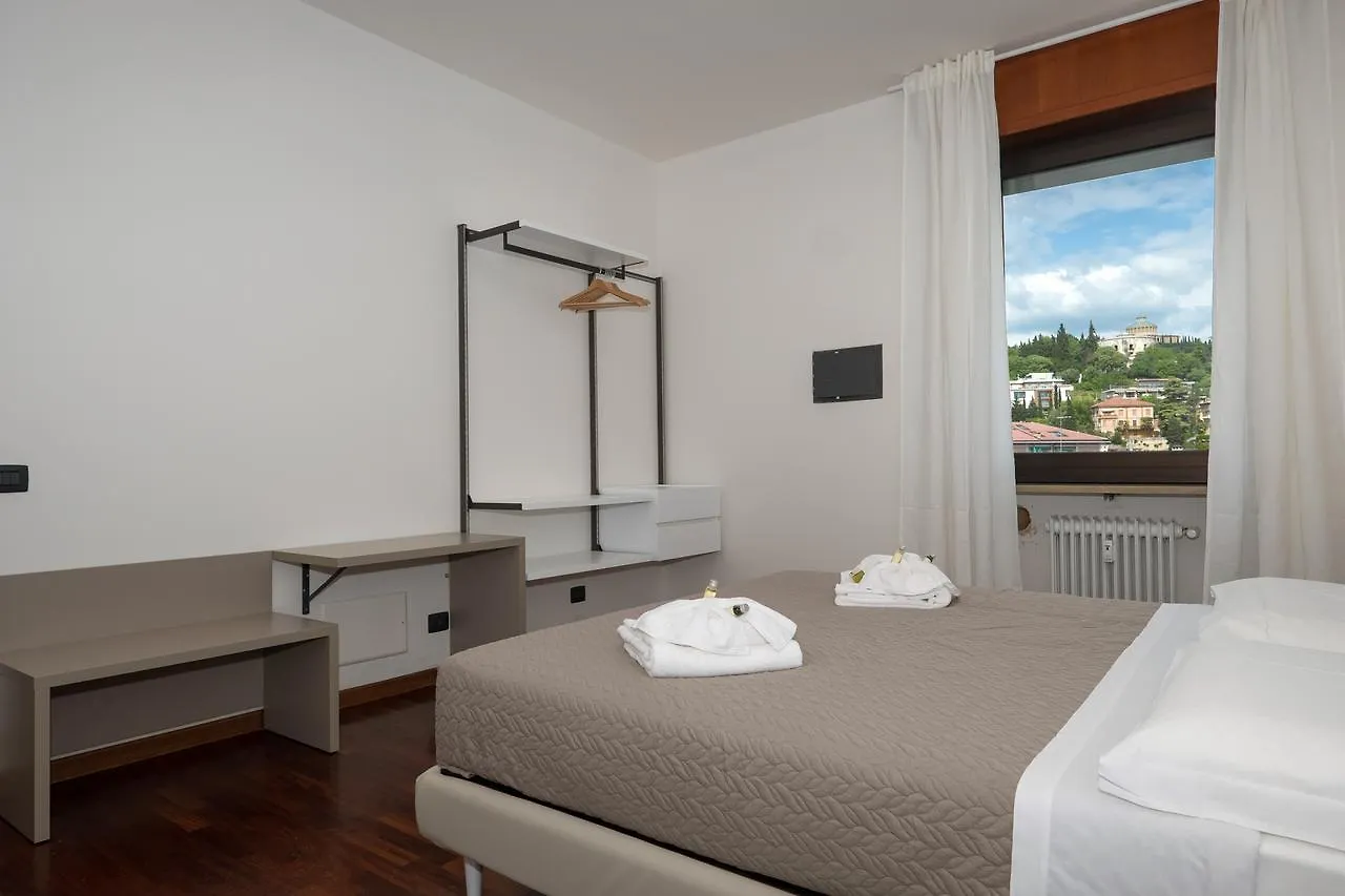 Appartamento Flats4Rent Alessia Verona