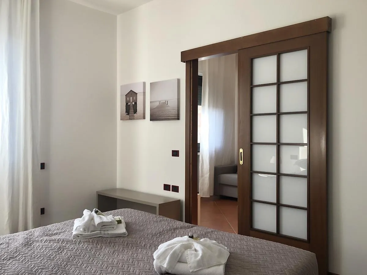Flats4Rent Alessia Apartment Verona 0*,